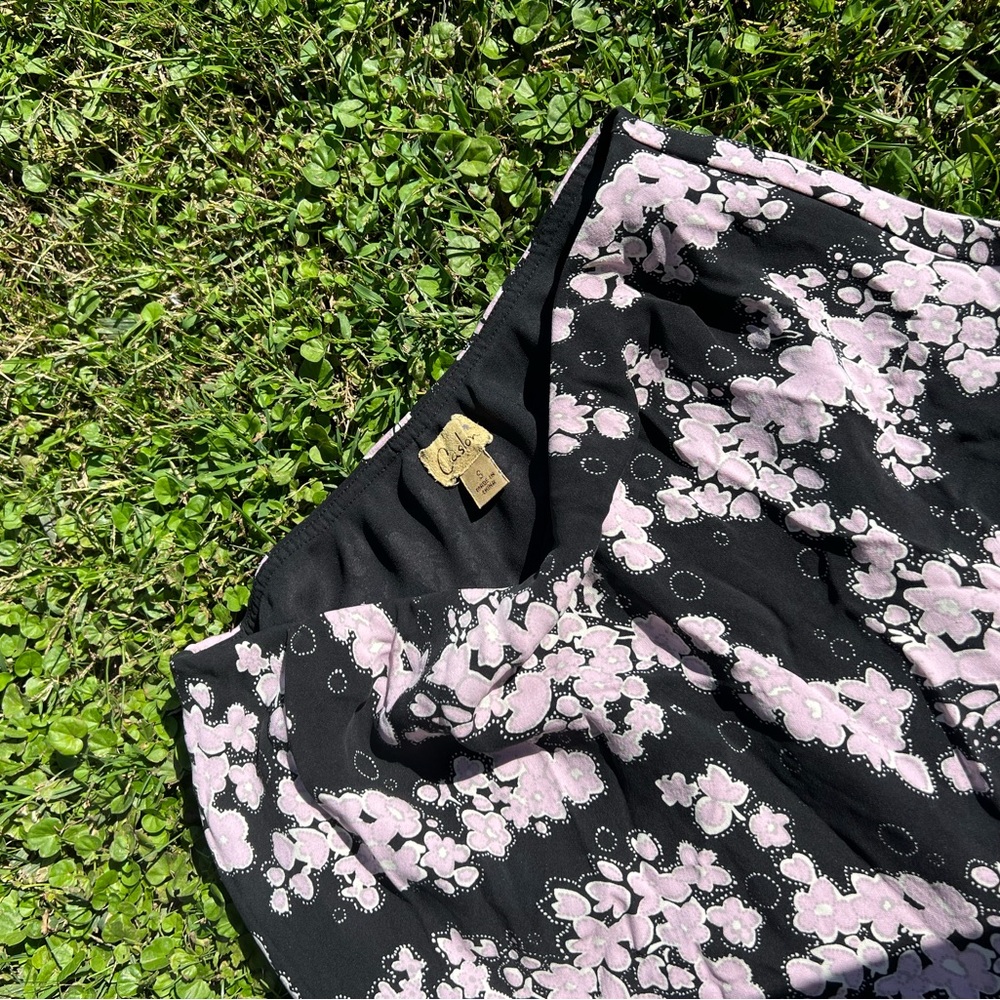 Caslon (vintage?) black and pink flowy knee length skirt - Picture 2 of 2